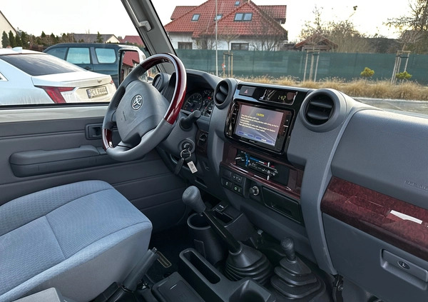Toyota Land Cruiser cena 269000 przebieg: 25, rok produkcji 2022 z Wieleń małe 172